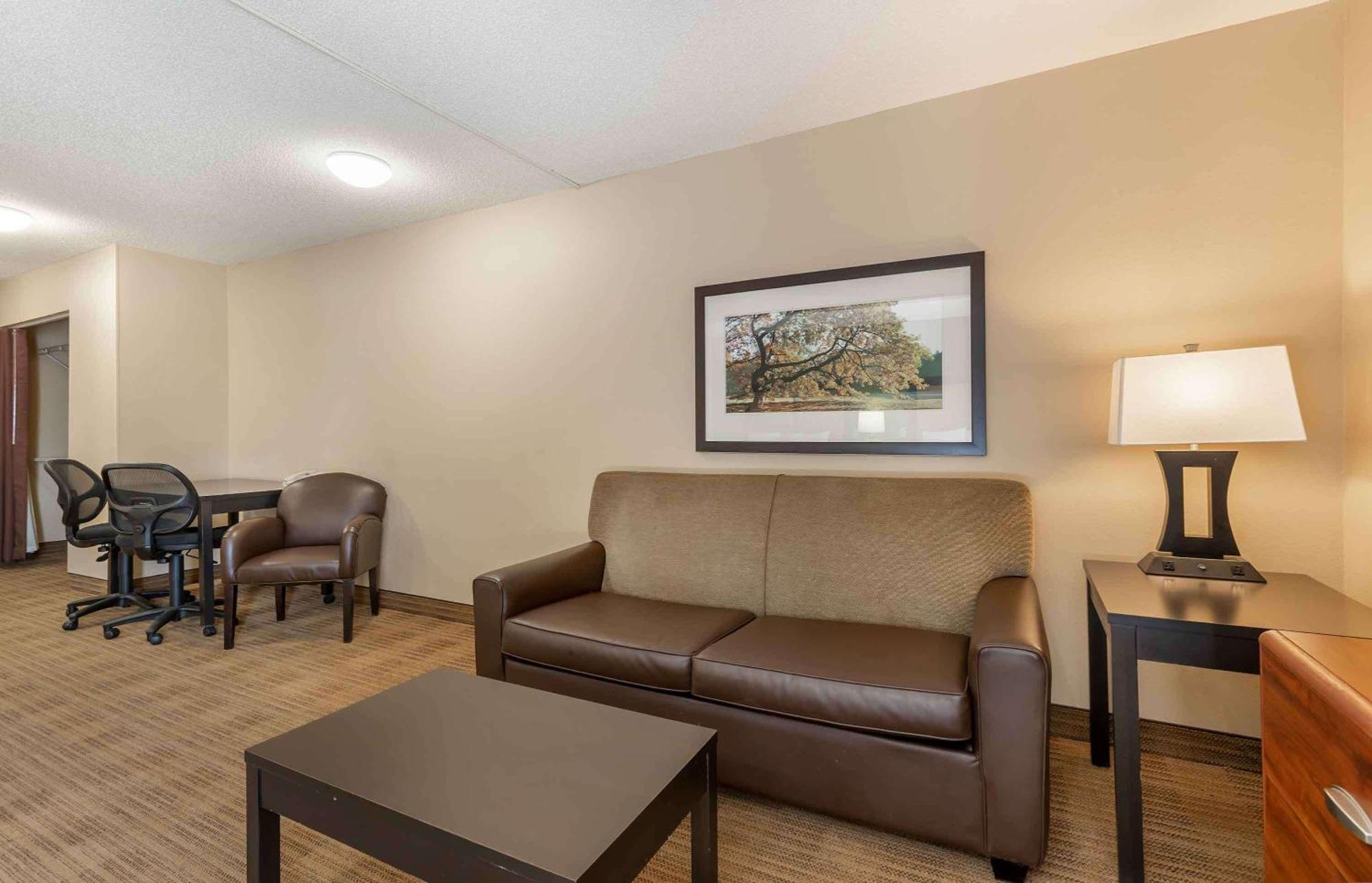 Extended Stay America Select Suites - Cincinnati - Florence - Meijer Dr Exterior photo